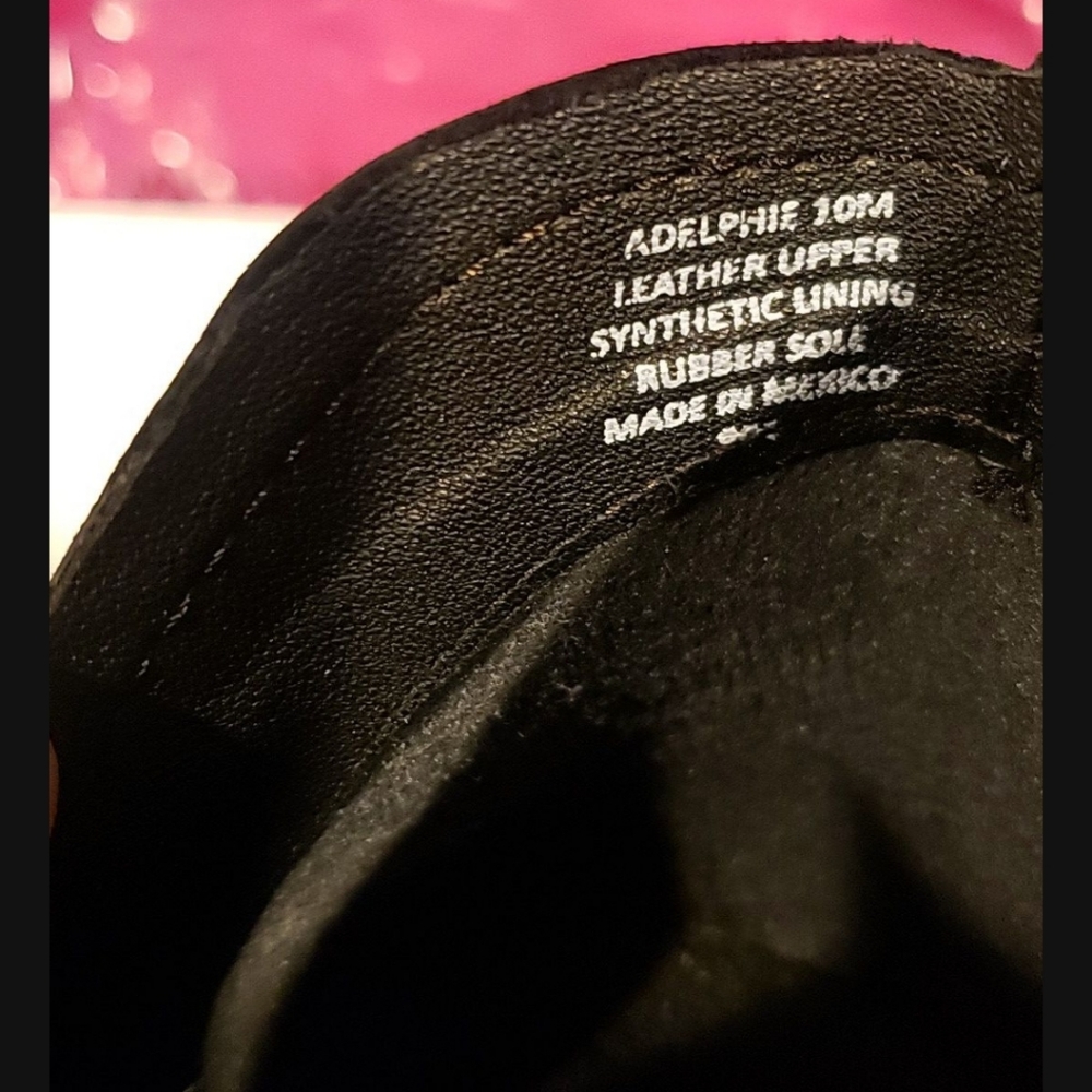 Boots - Picture 3 of 4